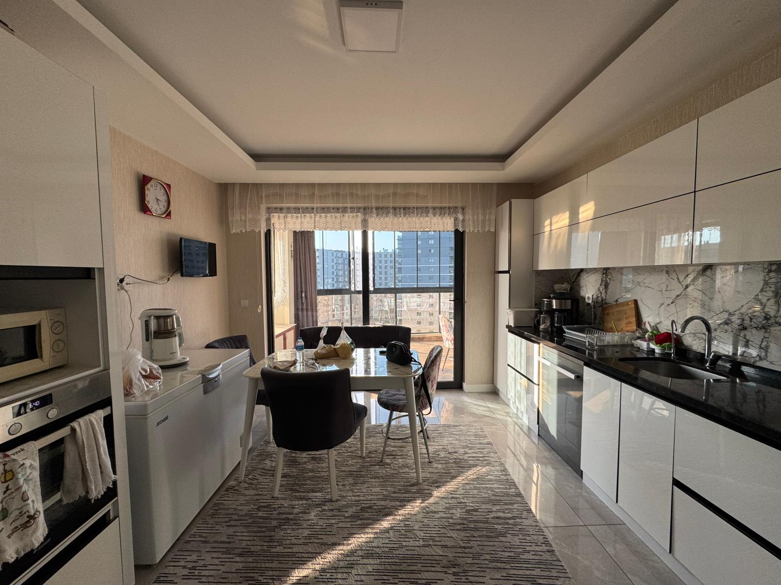 YENİ BATIDA KREDİYE UYGUN LUX 4+1  DAİRE 